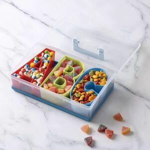 ☘️3/$15☘️ CWC - Colorful ABC Snack Box